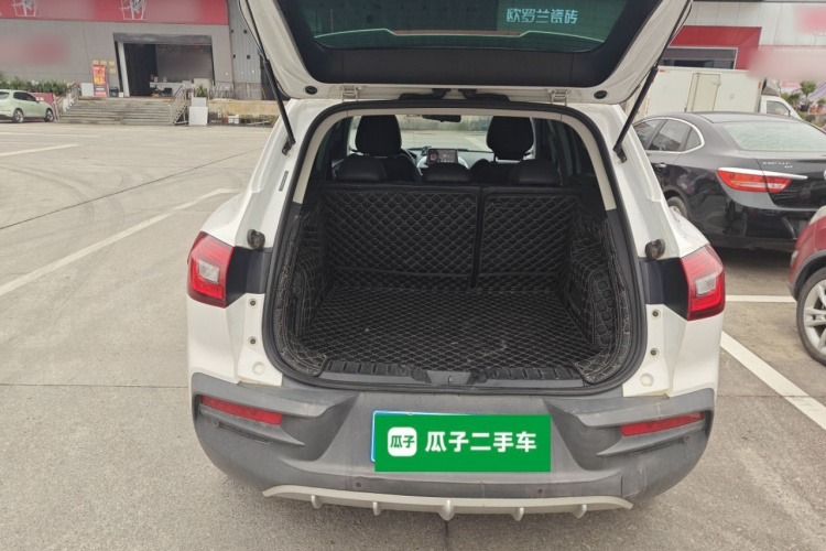 宝沃BX5 2017款 20TGDI 自动两驱先锋型机舱底盘23