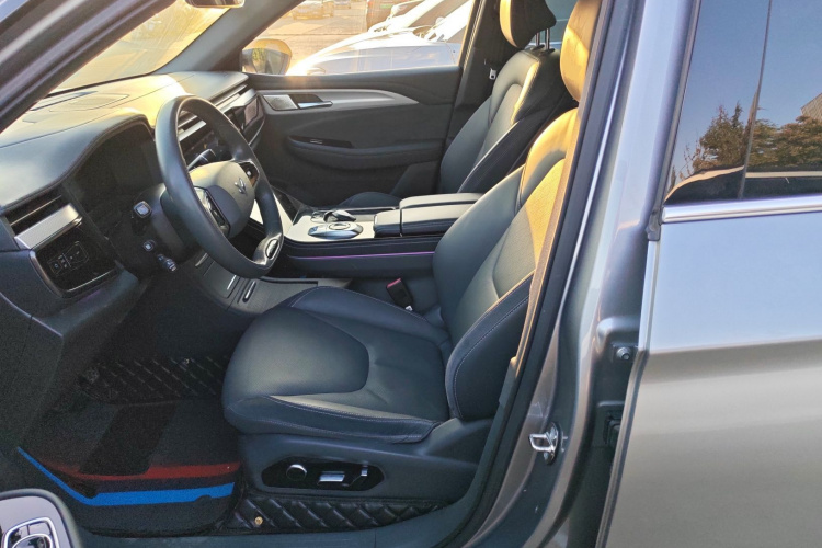 ARCFOX极狐 极狐 阿尔法T(ARCFOX αT) 2021款 653S+ 160kW局部细节19