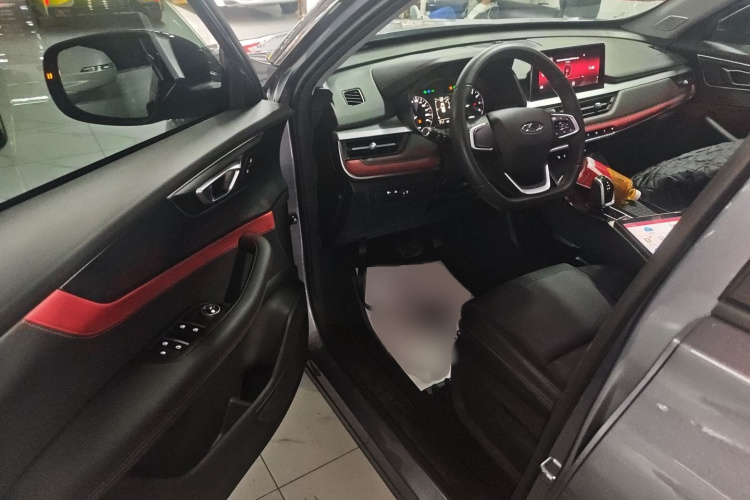 奇瑞 瑞虎7 2023款 超能版 1.5T CVT超能卫士中控内饰7003