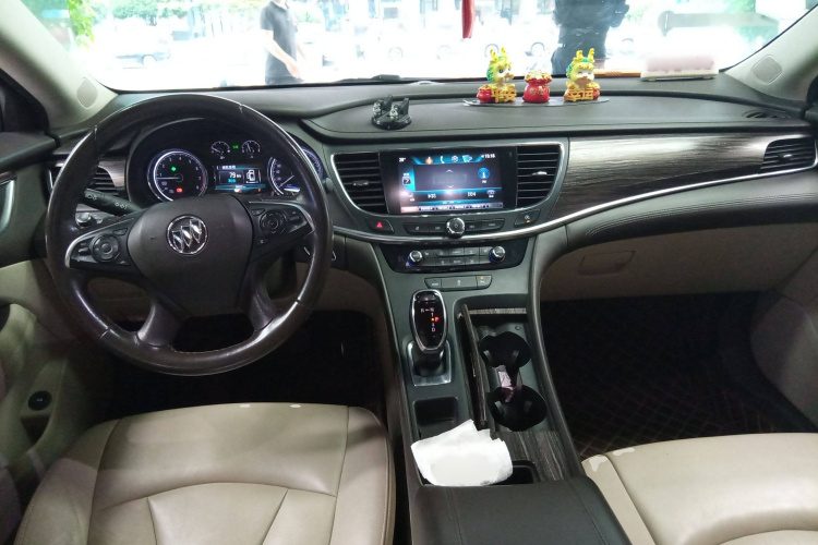 别克 君越 2016款 改款 20T 领先型中控内饰7002