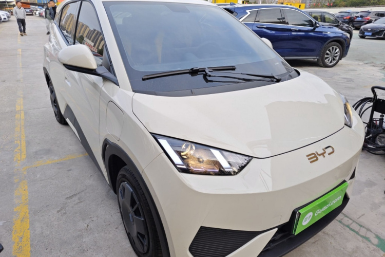 比亚迪 海鸥 2025款 305km 活力版车身外观3