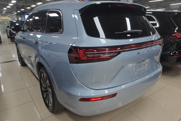 鸿蒙智行 问界M7 2024款 1.5T 后驱Plus版 5座车身外观4