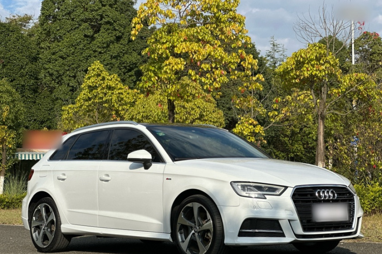 奥迪A3 2017款 Sportback 40 TFSI 运动型车身外观6003