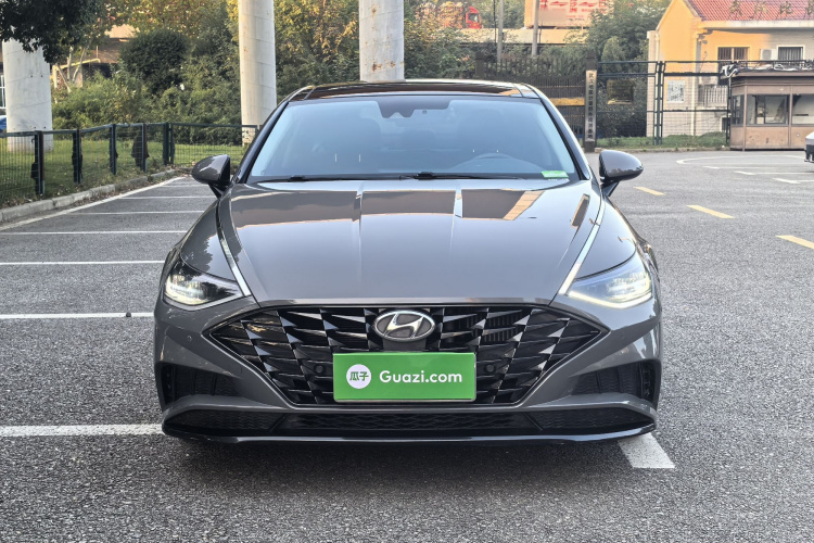 现代 索纳塔 2020款 270TGDi DCT GLS精英版车身外观6001