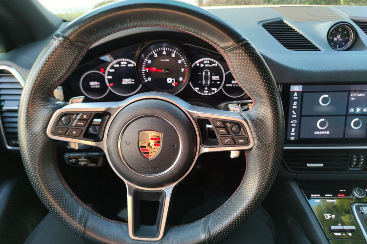 保时捷 2019款 Cayenne 3.0T中控内饰7002