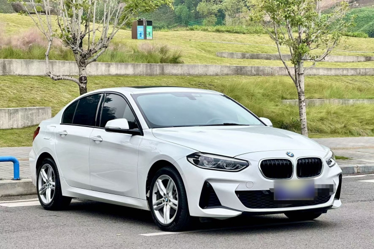 宝马1系 2019款 118i M运动套装车身外观6002