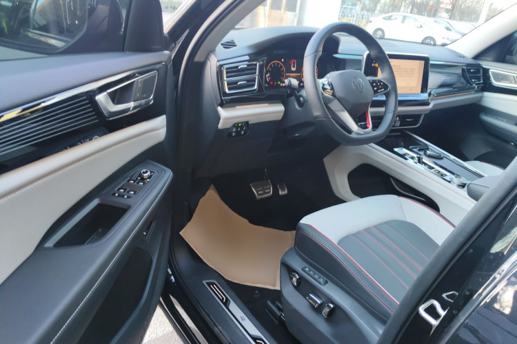 大众 途昂X 2024款 380TSI 四驱龙祥版中控内饰20