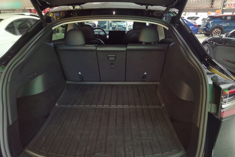 特斯拉 Model Y 2022款 后轮驱动版局部细节23