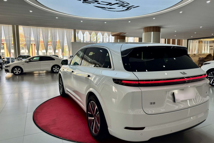理想汽车 理想L7 2024款 MAX车身外观6006