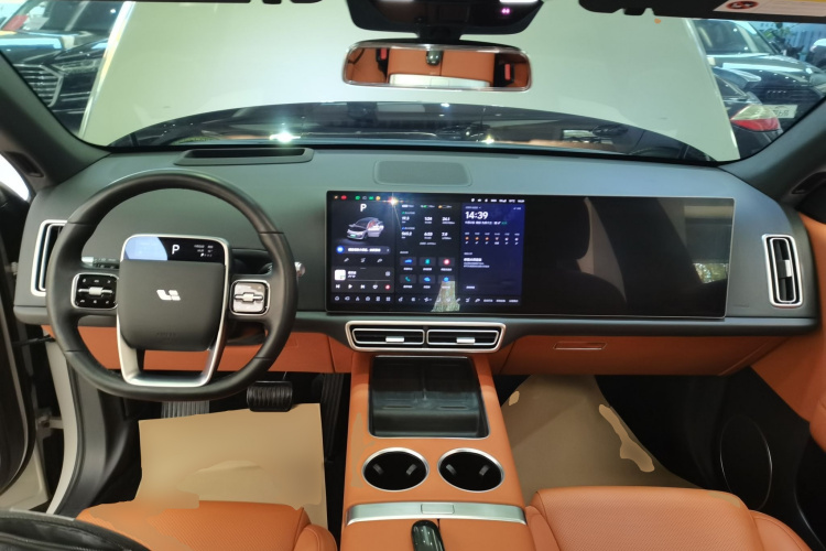 理想汽车 理想L6 2024款 Pro中控内饰12