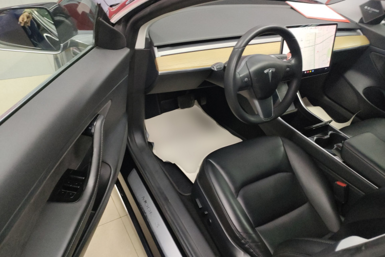 特斯拉 Model 3 2020款 改款 长续航后轮驱动版中控内饰20