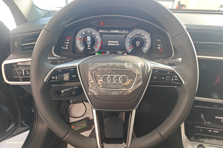 奥迪A6L 2026款 45 TFSI quattro 臻选动感型中控内饰13