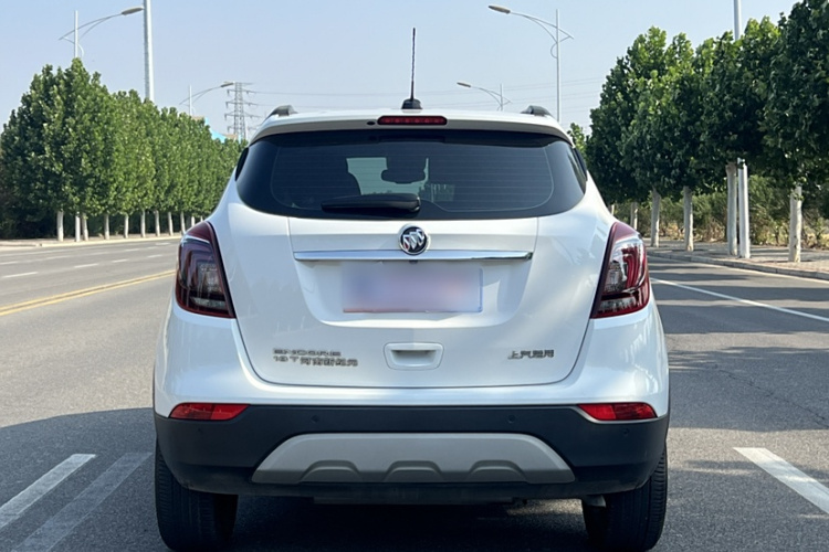 别克 昂科拉 2018款 18T 自动两驱都市精英型车身外观6002