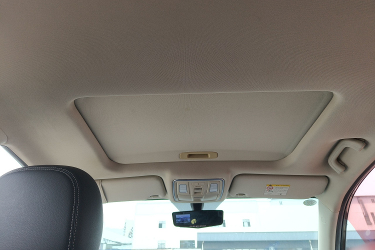 吉利汽车 远景X6 2016款 1.8L 手动豪华型局部细节22