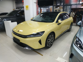 宝骏享境 2025款 插混 140km豪华版