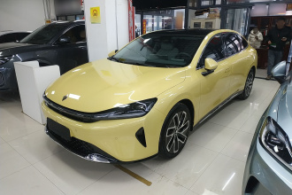 宝骏享境 2025款 插混 140km豪华版