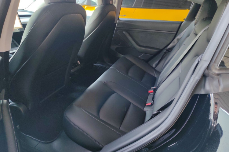 特斯拉 Model 3 2021款 标准续航后驱升级版中控内饰7002