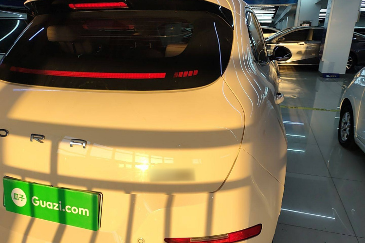 欧拉好猫 2021款 400km标准续航 雅典娜版 三元锂车身外观9