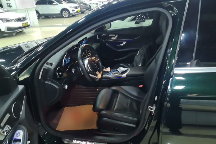 奔驰C级 2020款 改款 C 260 L 运动版中控内饰19