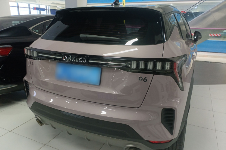 领克06 2023款 Remix 1.5T Shero车身外观6004