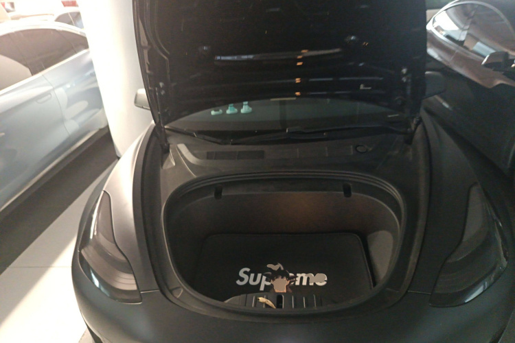 特斯拉 Model 3 2020款 改款 标准续航后驱升级版局部细节24