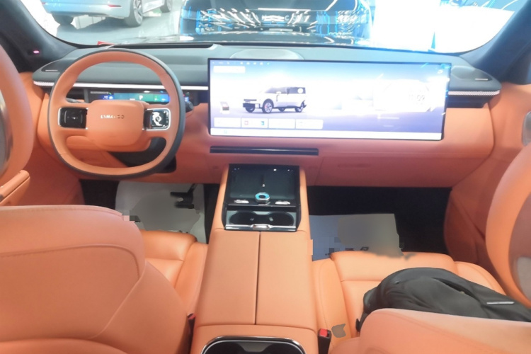 领克900 2025款 1.5T Ultra中控内饰7002