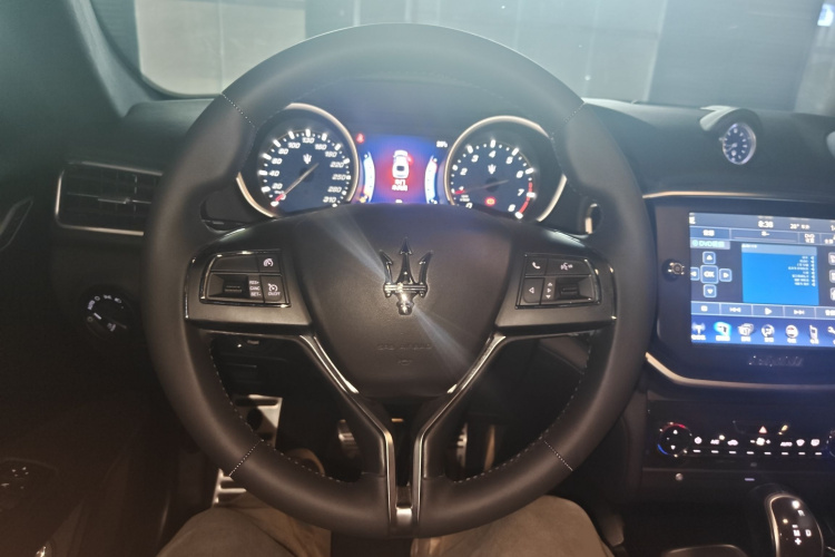 玛莎拉蒂 Ghibli 2014款 3.0T 标准版局部细节13