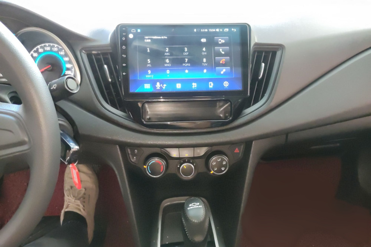 雪佛兰 科沃兹 2018款 320 自动欣享天窗版局部细节16