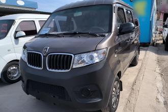 金杯 小海狮X30 2021款 1.5L 财富型客车国VI SWC15M