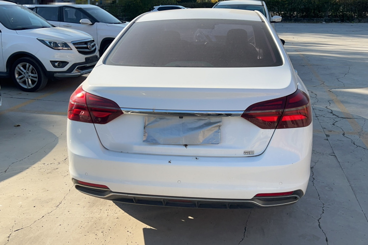 吉利汽车 帝豪 2019款  领军版 1.5L 手动豪华型 国VI车身外观6004