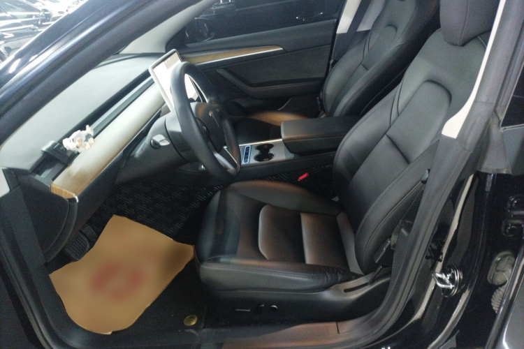 特斯拉 Model 3 2021款 标准续航后驱升级版 3D6中控内饰19