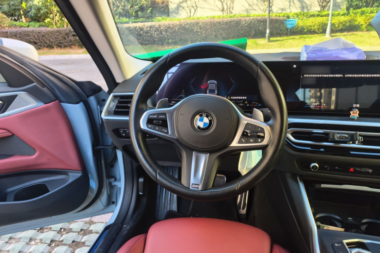 宝马4系 2023款 425i M运动套装中控内饰13