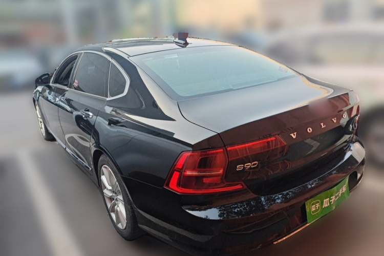 沃尔沃S90 2019款 T5 智远版车身外观6003
