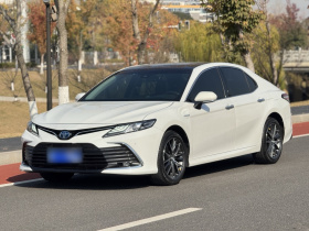 丰田 凯美瑞 2021款 双擎 2.5HG 豪华版