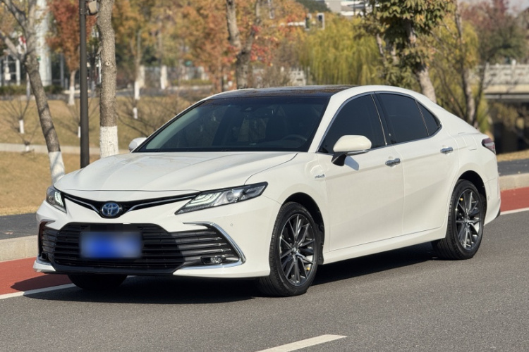 丰田 凯美瑞 2021款 双擎 2.5HG 豪华版车身外观1