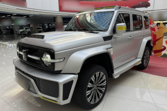 超境汽车 共创坦克300 2021款 2.0T 赛博坦克