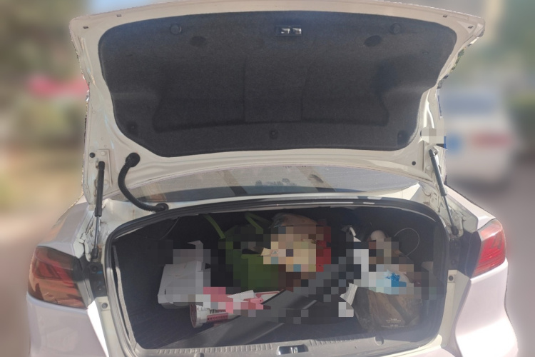 三菱 翼神 2016款 1.8L CVT黑白复刻版局部细节23