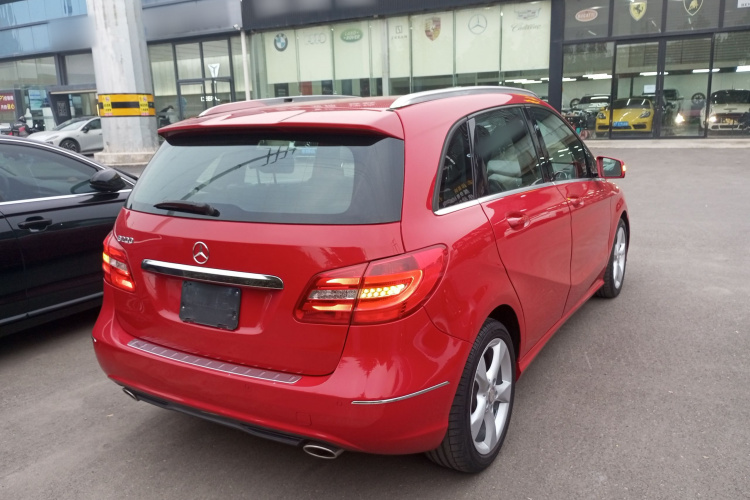 奔驰B级 2012款 B 200车身外观6005