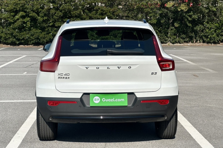 沃尔沃XC40 2024款 B3 智远运动版车身外观6003