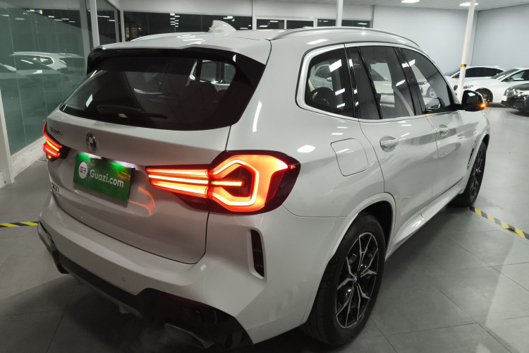 宝马X3 2022款 改款 xDrive25i M运动套装车身外观6005