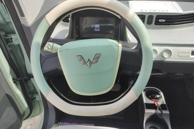 五菱汽车 宏光MINIEV 2022款 马卡龙时尚款 磷酸铁锂局部细节9003