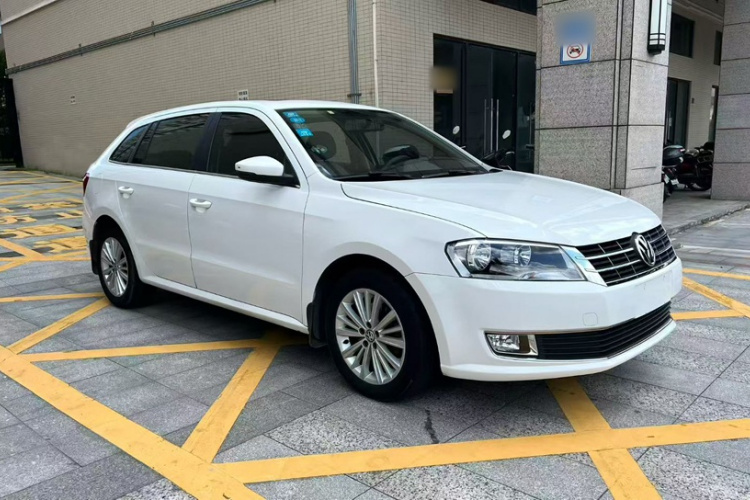 大众 朗行 2013款 1.4TSI 自动舒适型车身外观6004