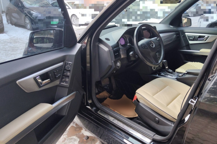 奔驰GLK级(进口) 2008款 GLK 300 4MATIC 豪华型中控内饰20