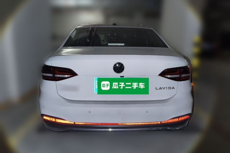 大众 朗逸 2023款 1.5L 自动五百万版车身外观6
