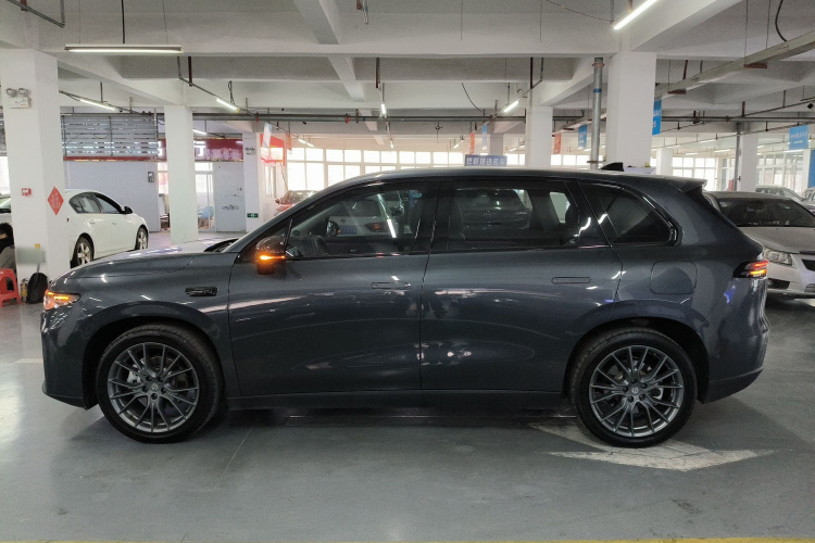 零跑汽车 零跑C10 2024款 530智享版车身外观4