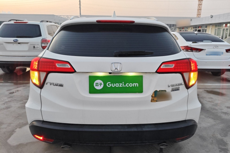 本田 缤智 2020款 220 TURBO CVT精英版车身外观6