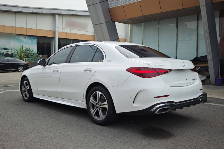 奔驰C级 2022款 C 200 L 运动版车身外观6004