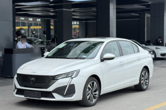 标致408 2022款 1.6T 追光版