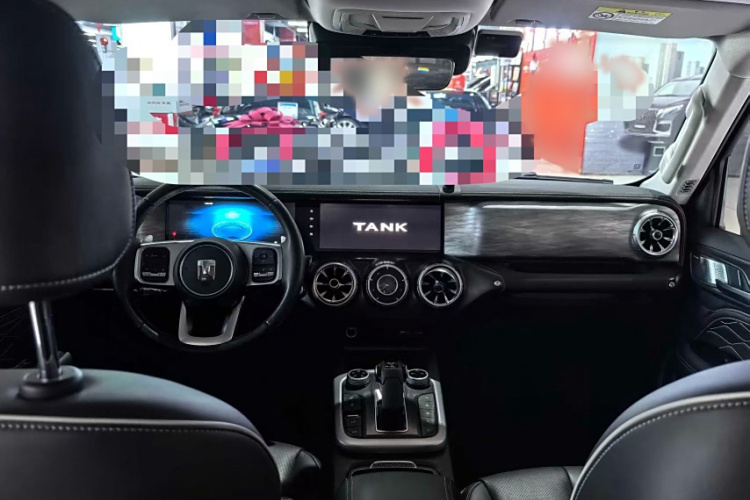 坦克300 2021款 越野版 2.0T 征服者中控内饰7001