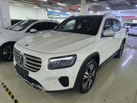 奔驰GLB 2024款 改款 GLB 220 动感型